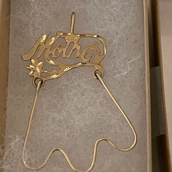 Vintage 14K Mother charm holder pendant - Picture 4 of 7
